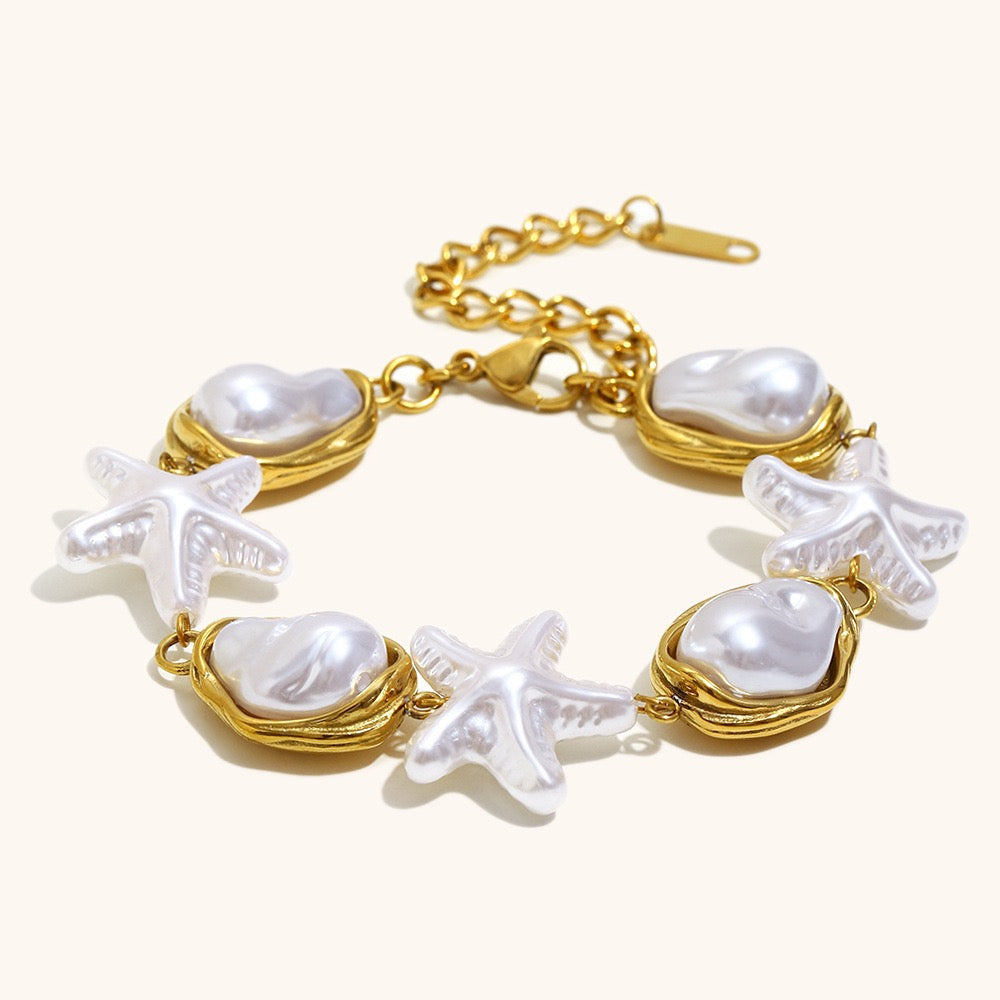Dangling charm starfish shell pearly necklace