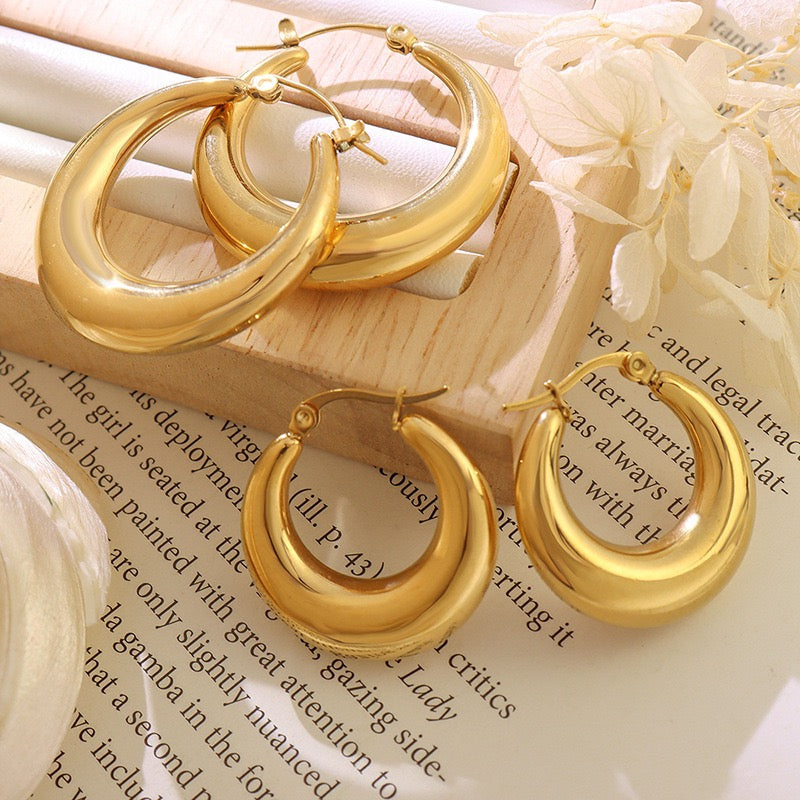 Classic shaped hoops