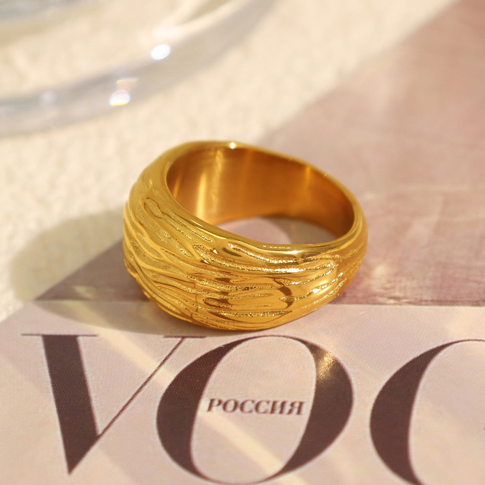 Charles Glasses rings