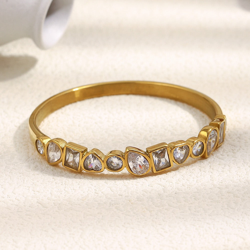 Rocky star bangle