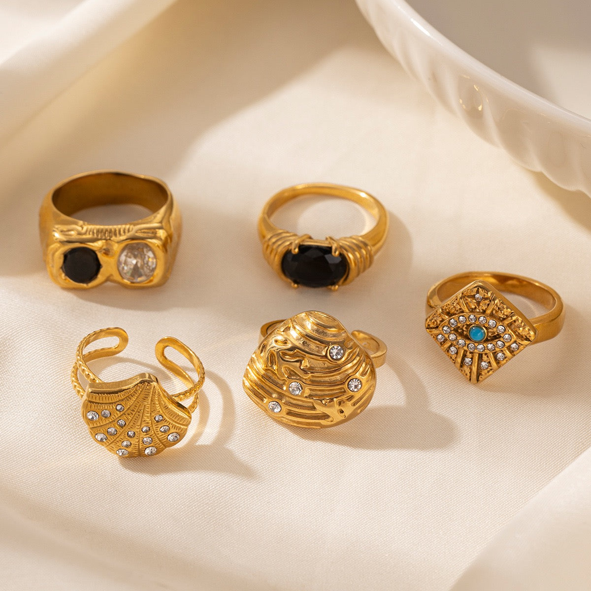 Black ocean rings