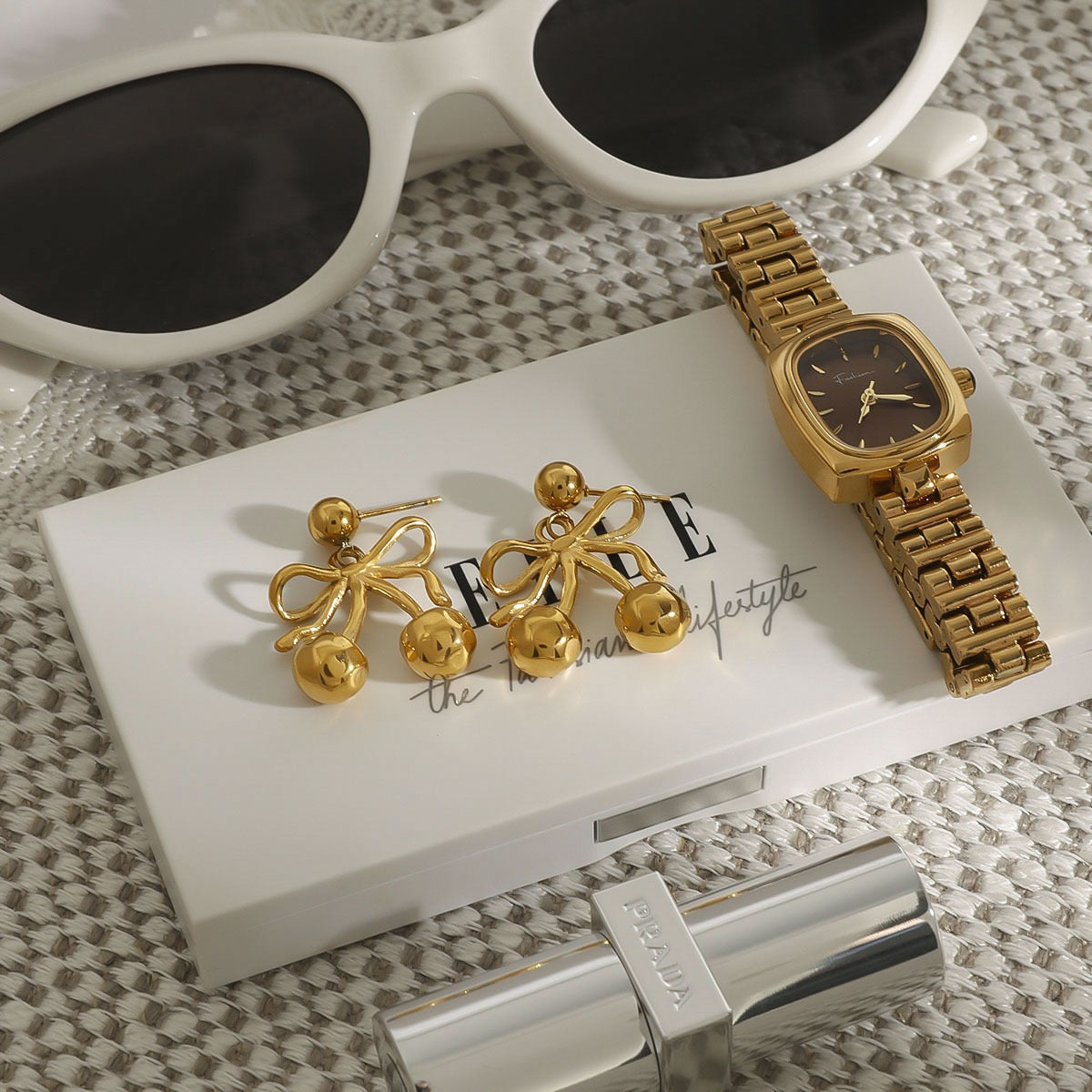 Pearly bows and butterfly earrings