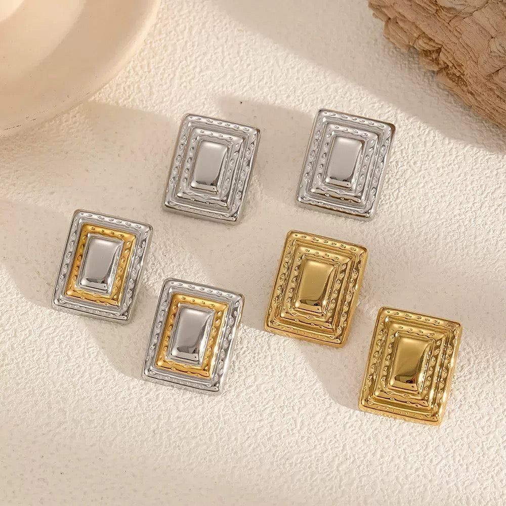 Texas square gate earrings