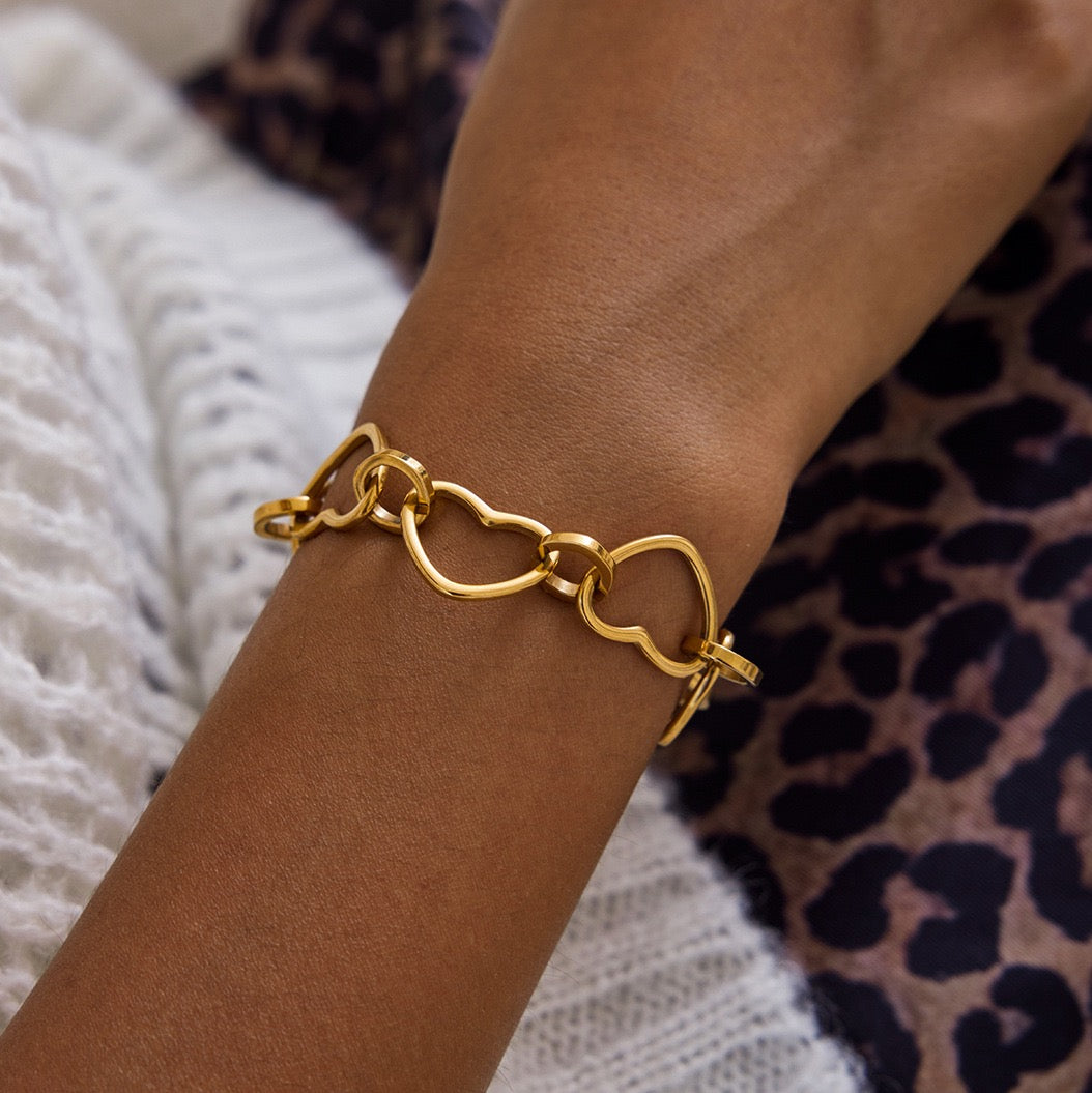 Heart chain bracelet