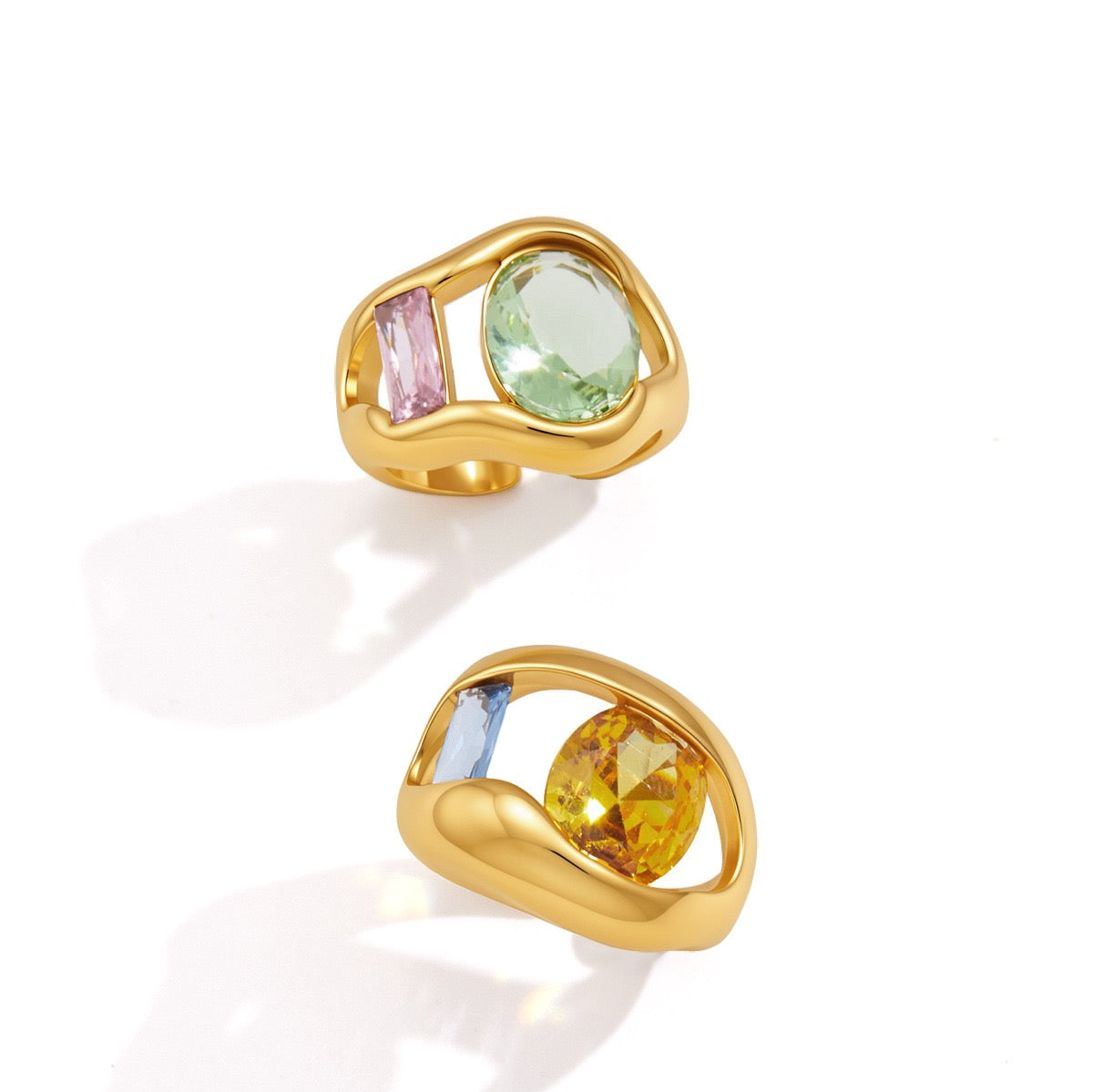 Sculptural Zirconia Statement Ring – Gold Tone Rings
