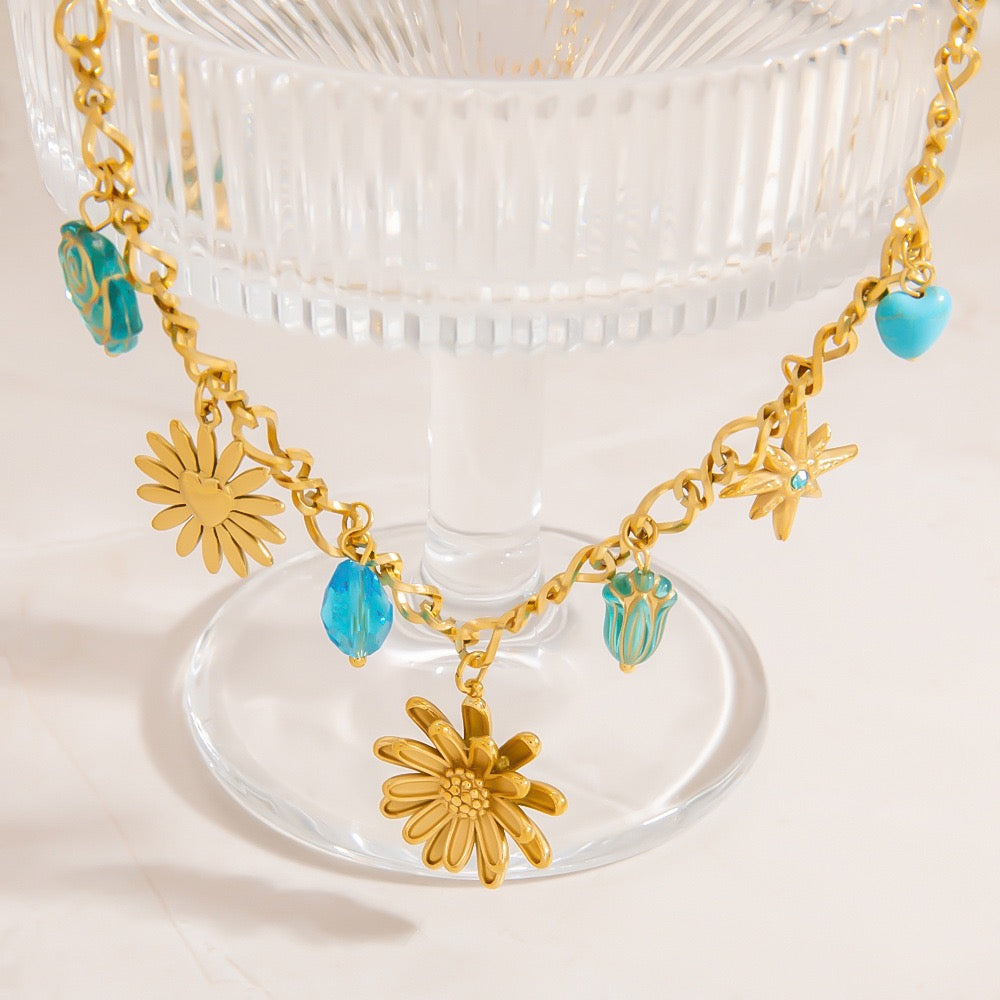 Big shell pendant charm necklace