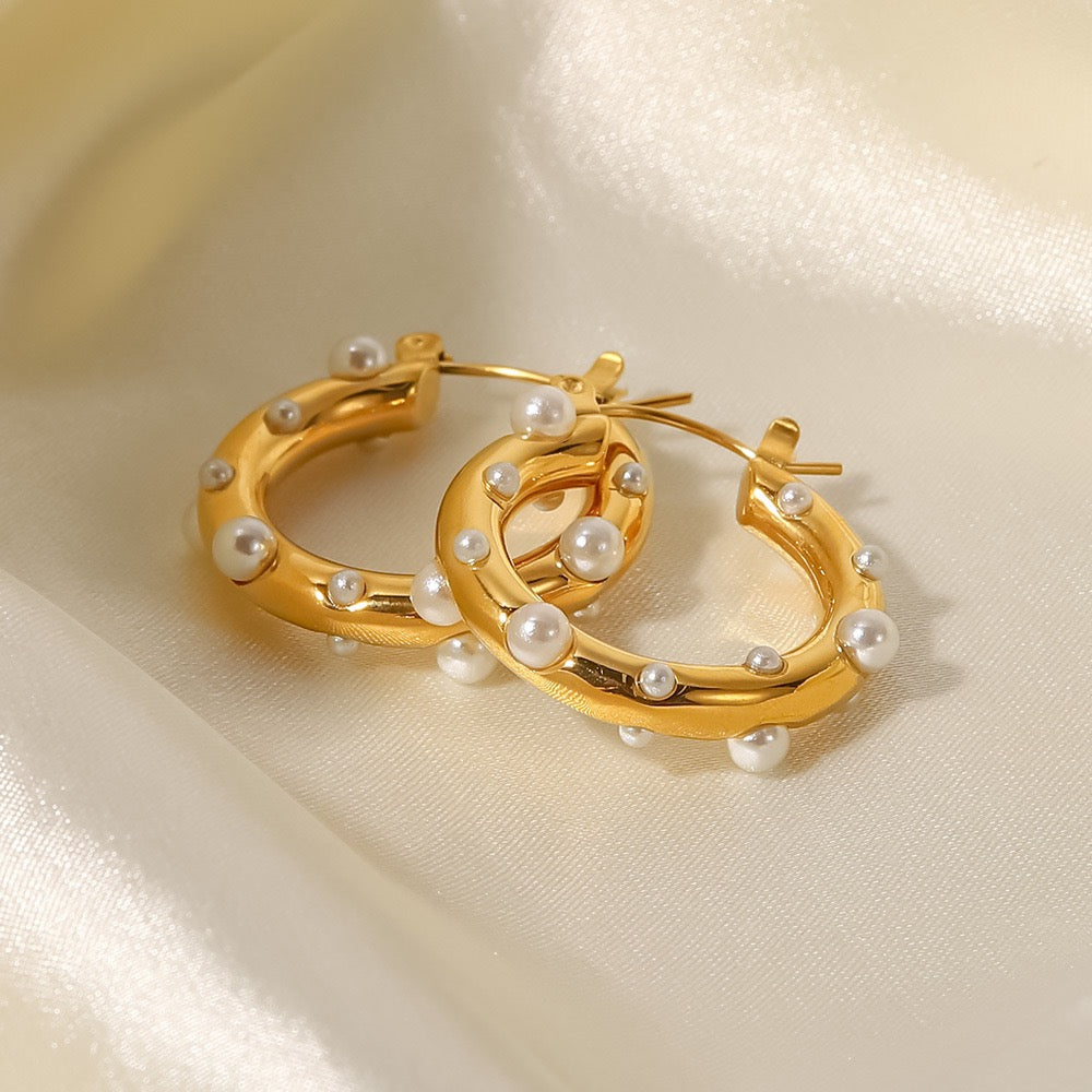 Arabella Dream hoops