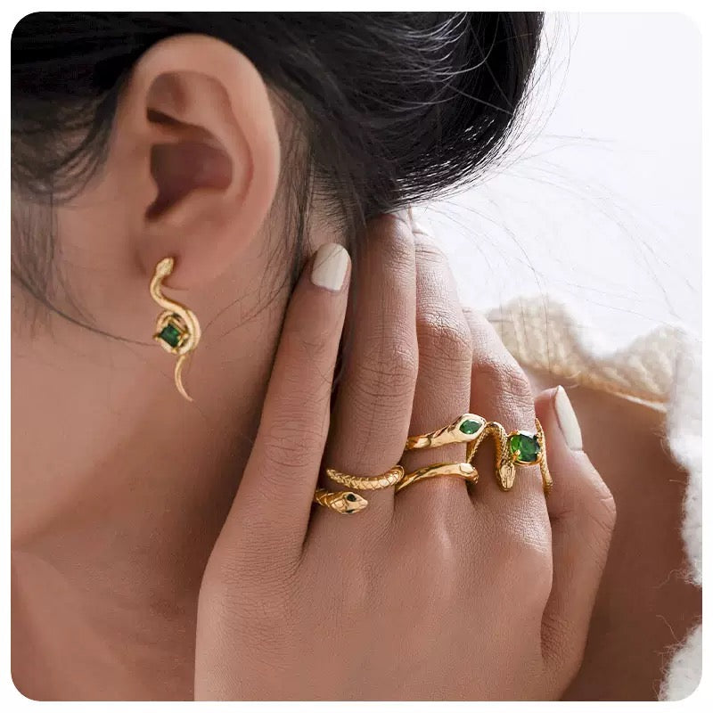 Serpentine Snake Ring