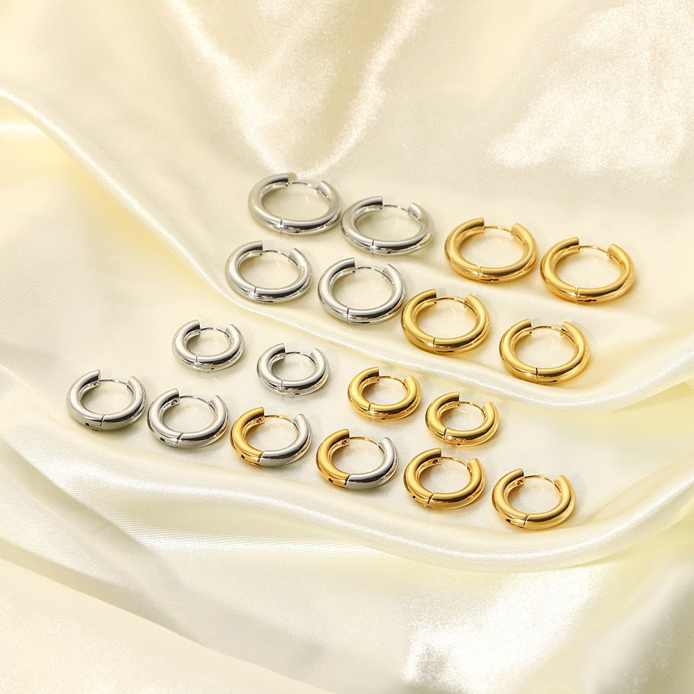 Natalya Classic hoops