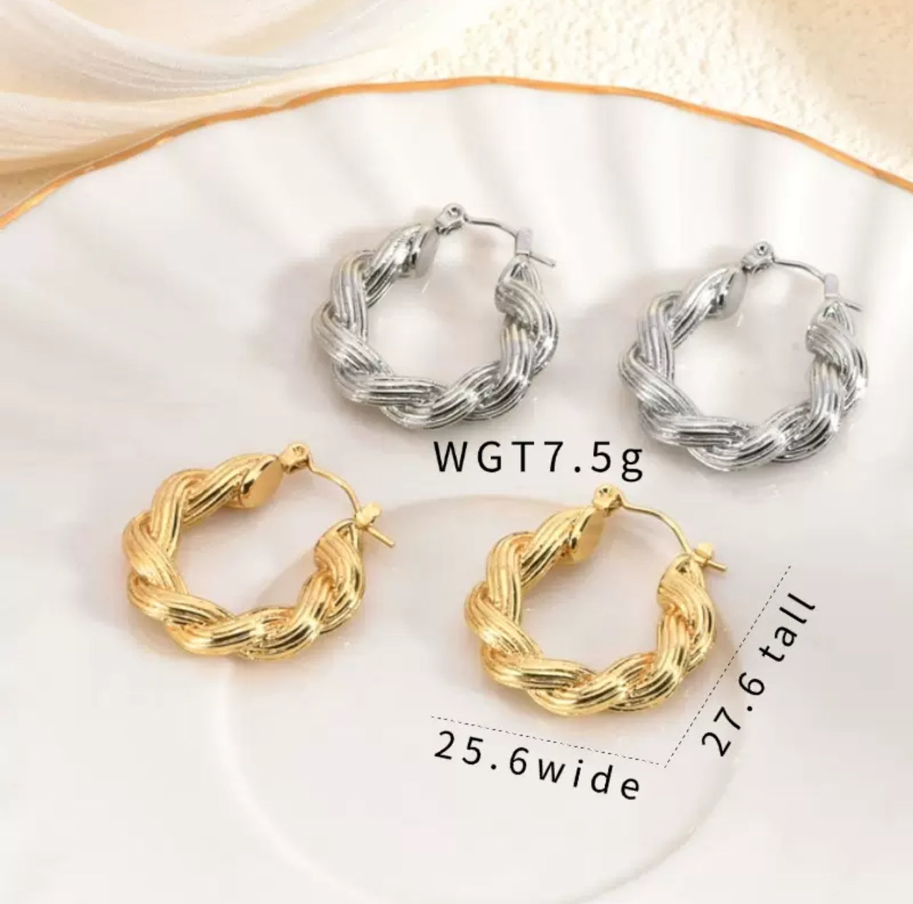 Lsland Classic hoops earrings