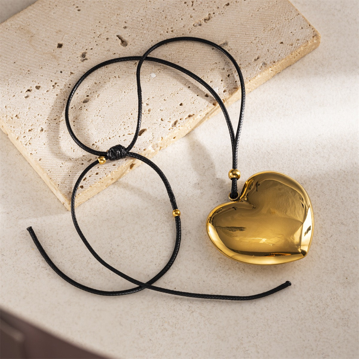 Big heart statement necklace