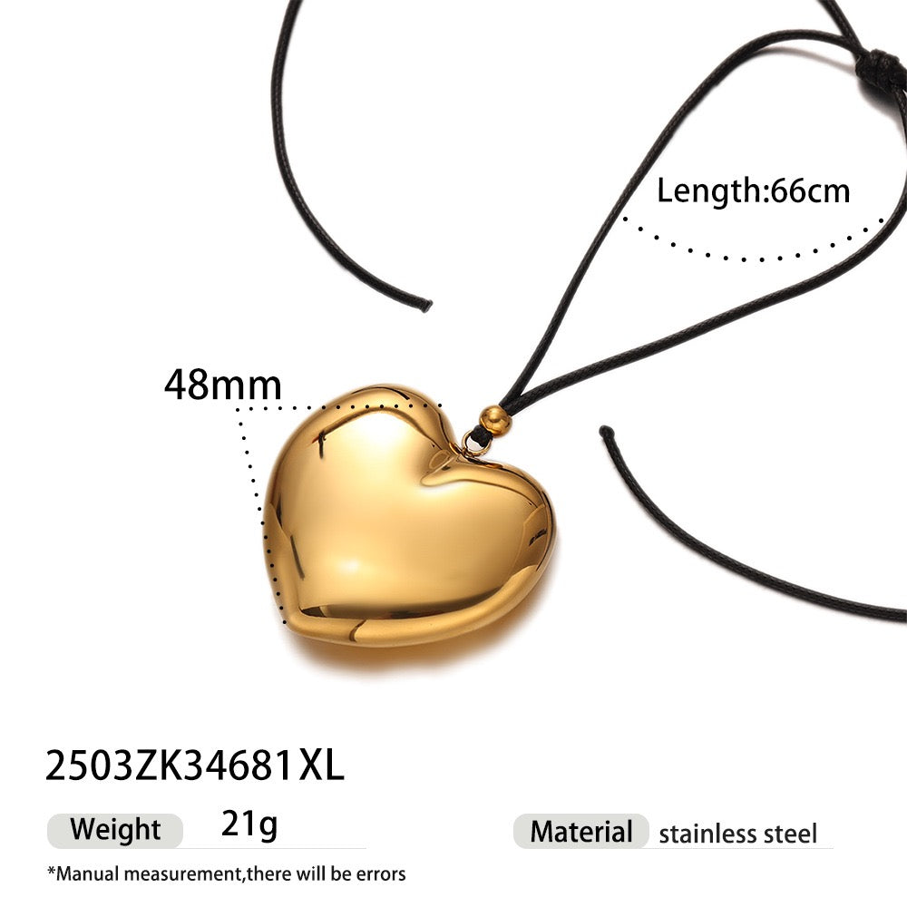 Big heart statement necklace