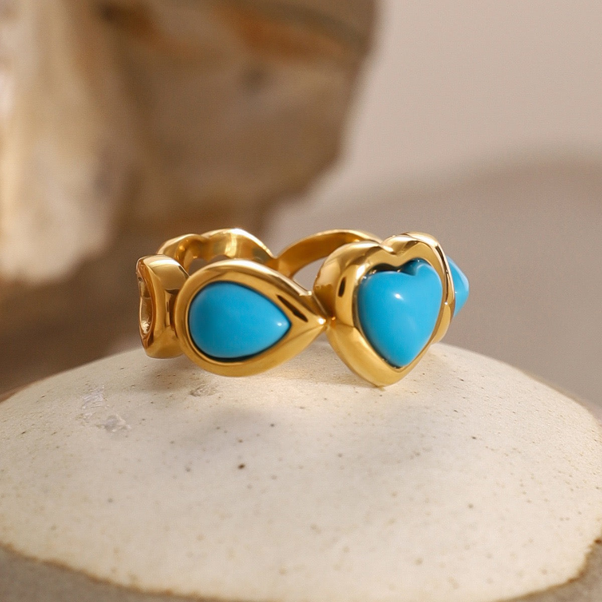 Tiah blue heart ring