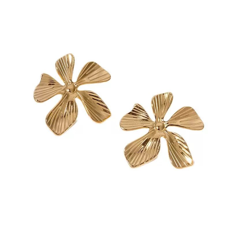 Emma flower earrings