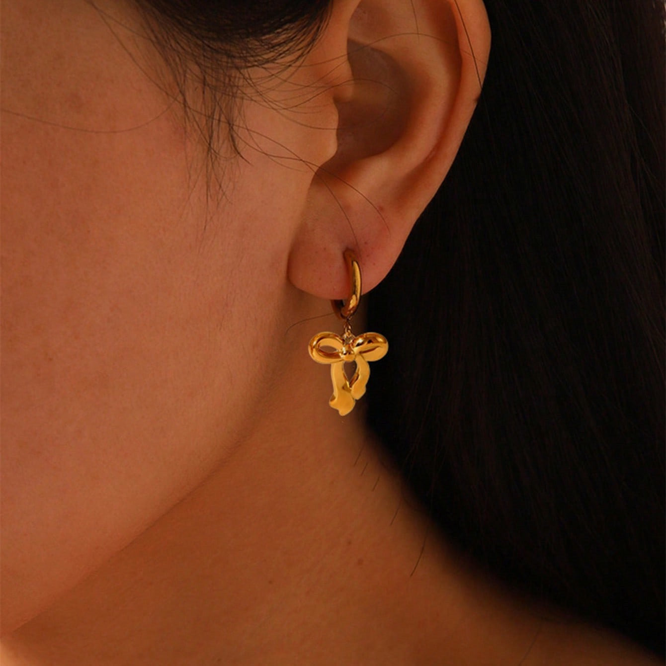 Victoria Sweet bow collections