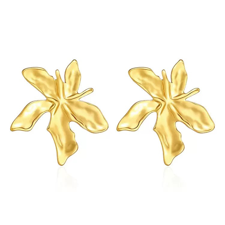 Daphne flower earrings