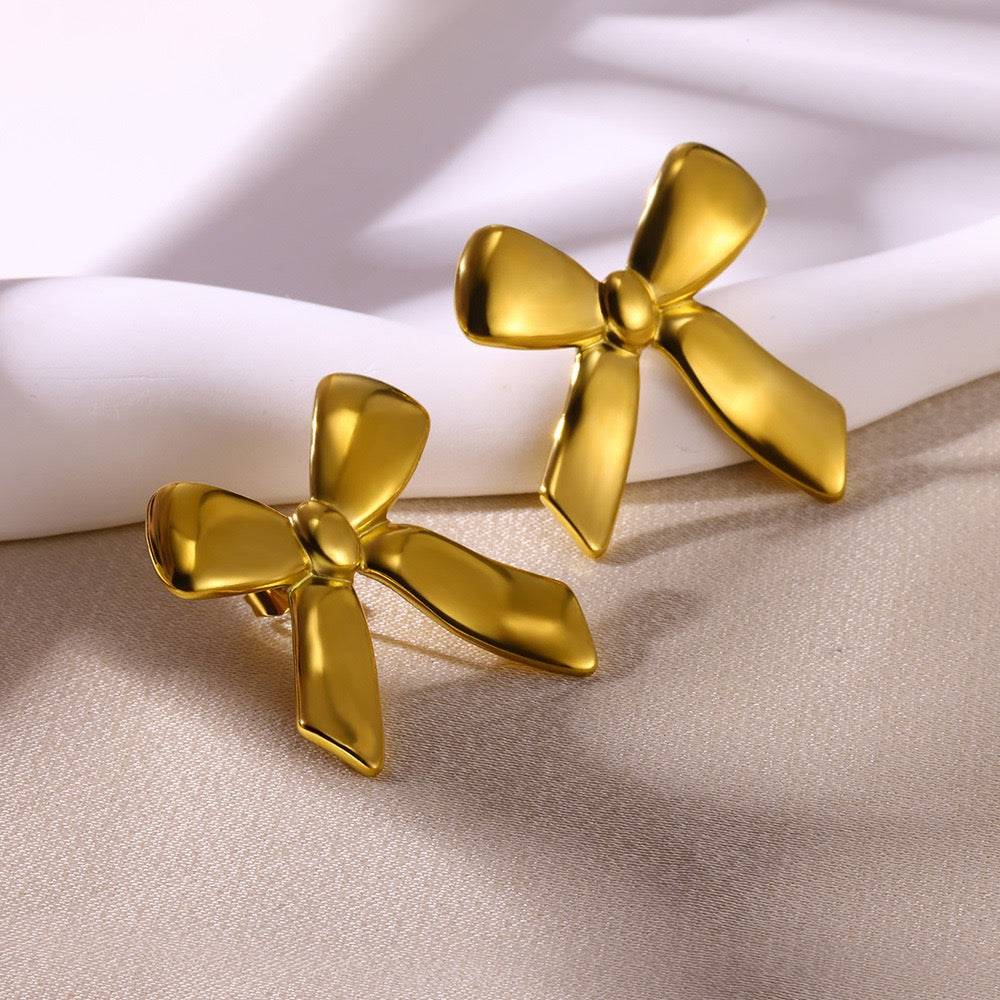 Dana bow earrings