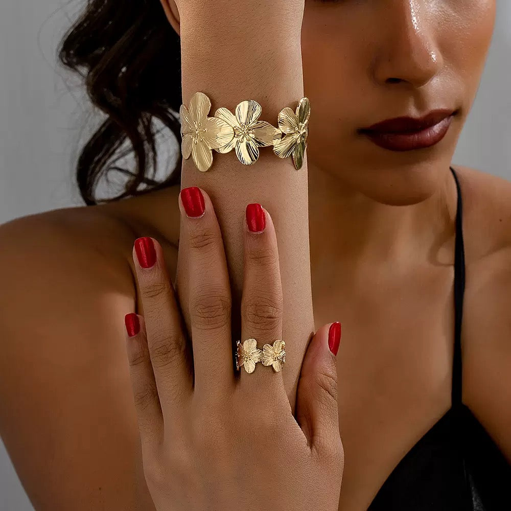 Sonia flower collection