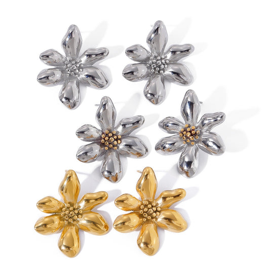 Selina flower earrings