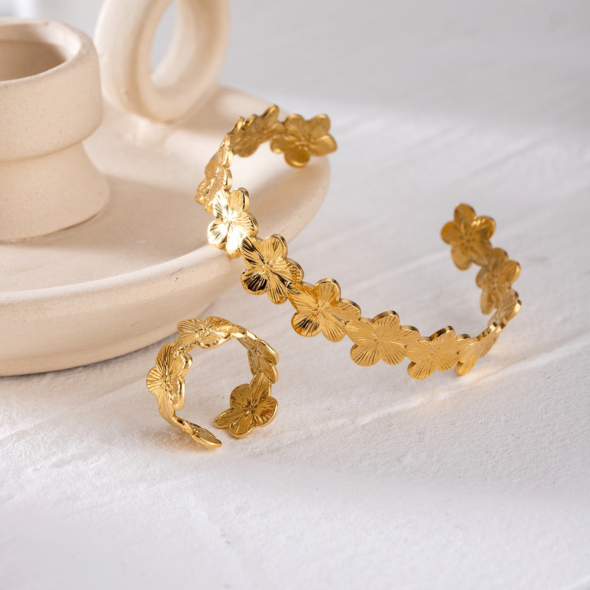 Sonia flower collection