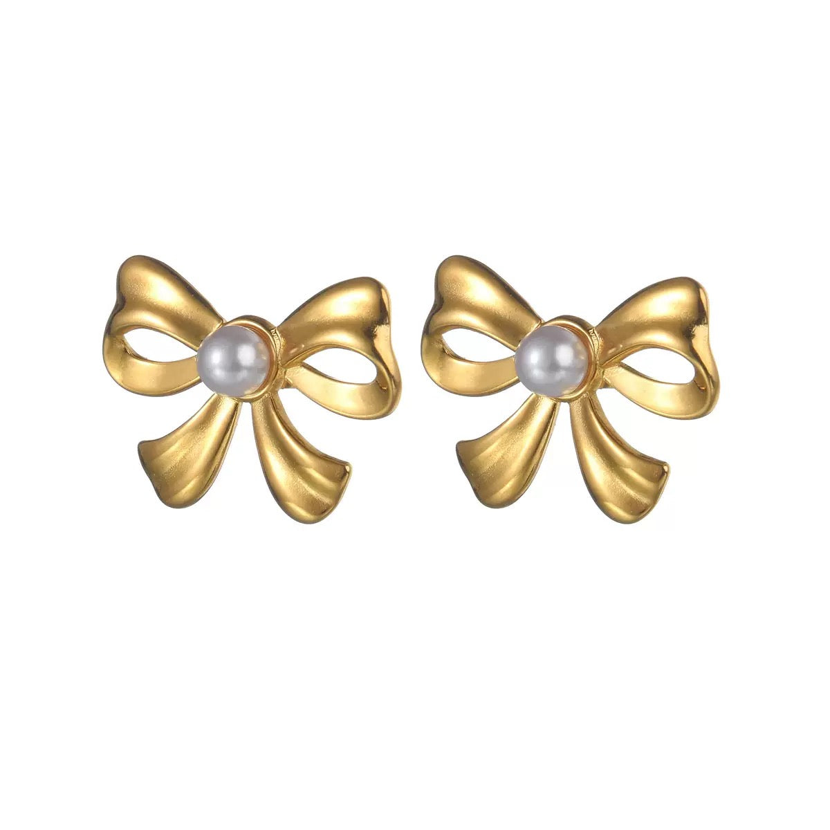Pearly bow earrings
