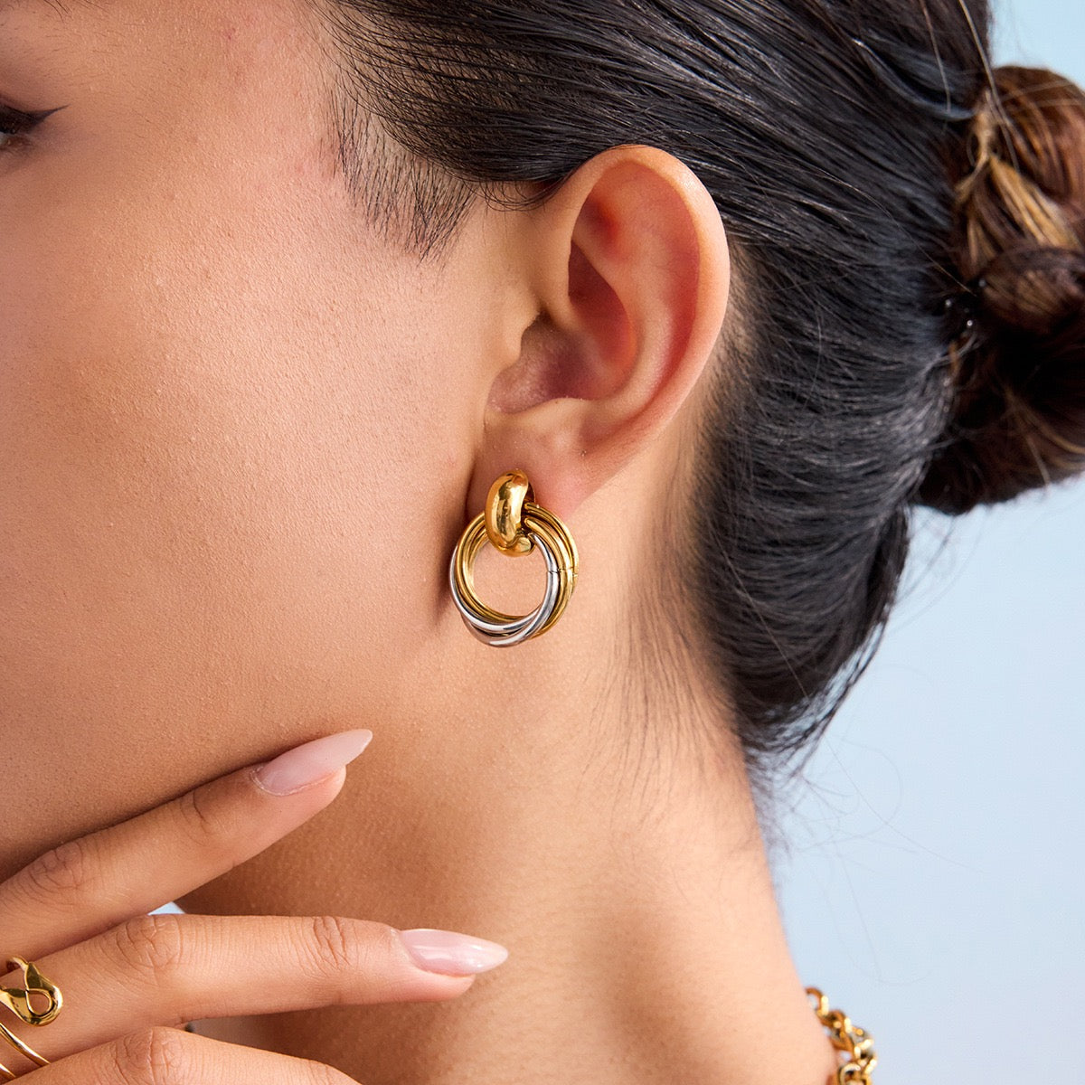 Vintage two tones earrings