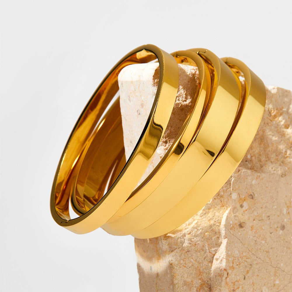 Classic hoop bangles