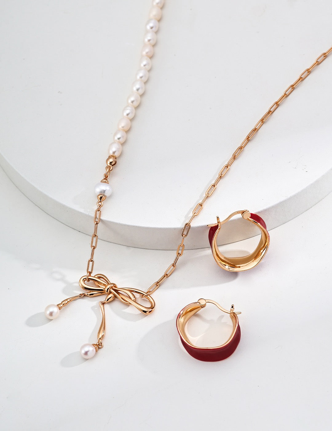 Madagascar Bow handmade Pearl necklace