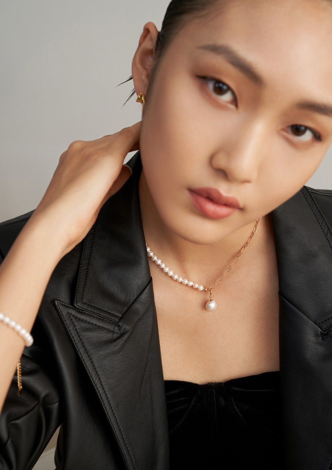 Gango Half chain Pearl set