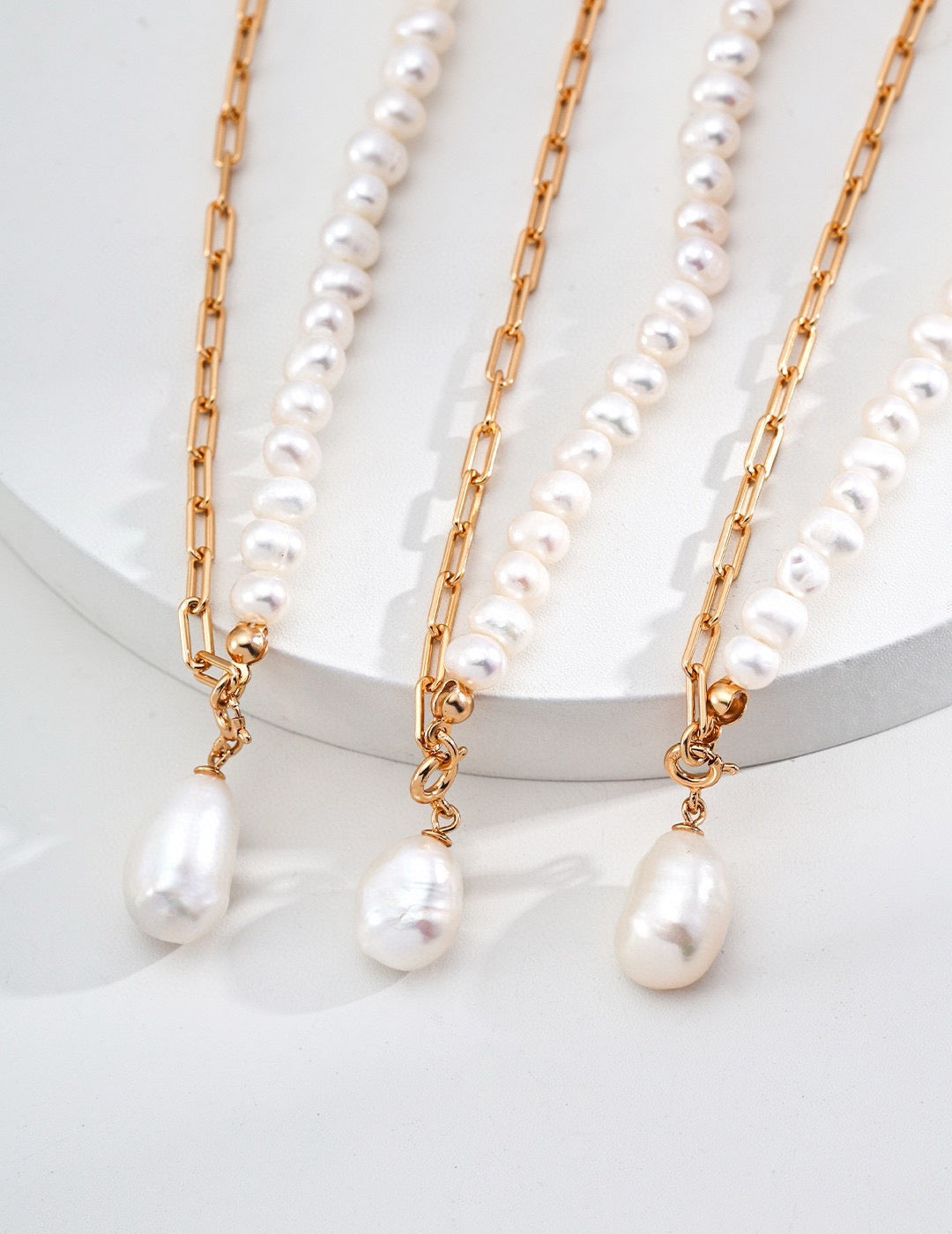 Gango Half chain Pearl set