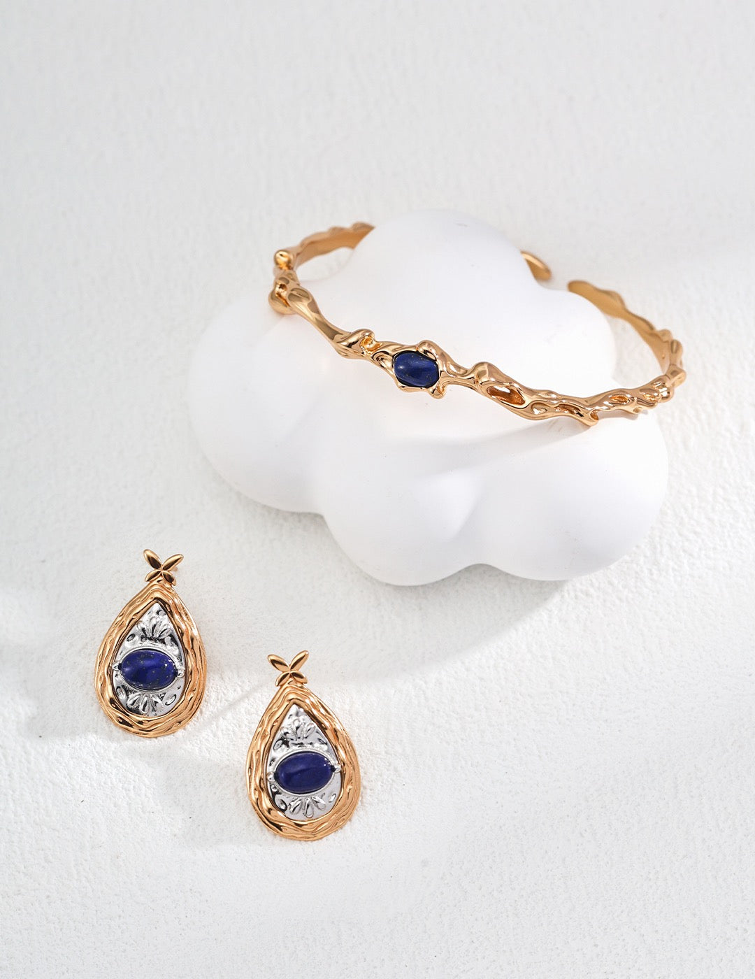 Yves lapis mother Pearl earrings