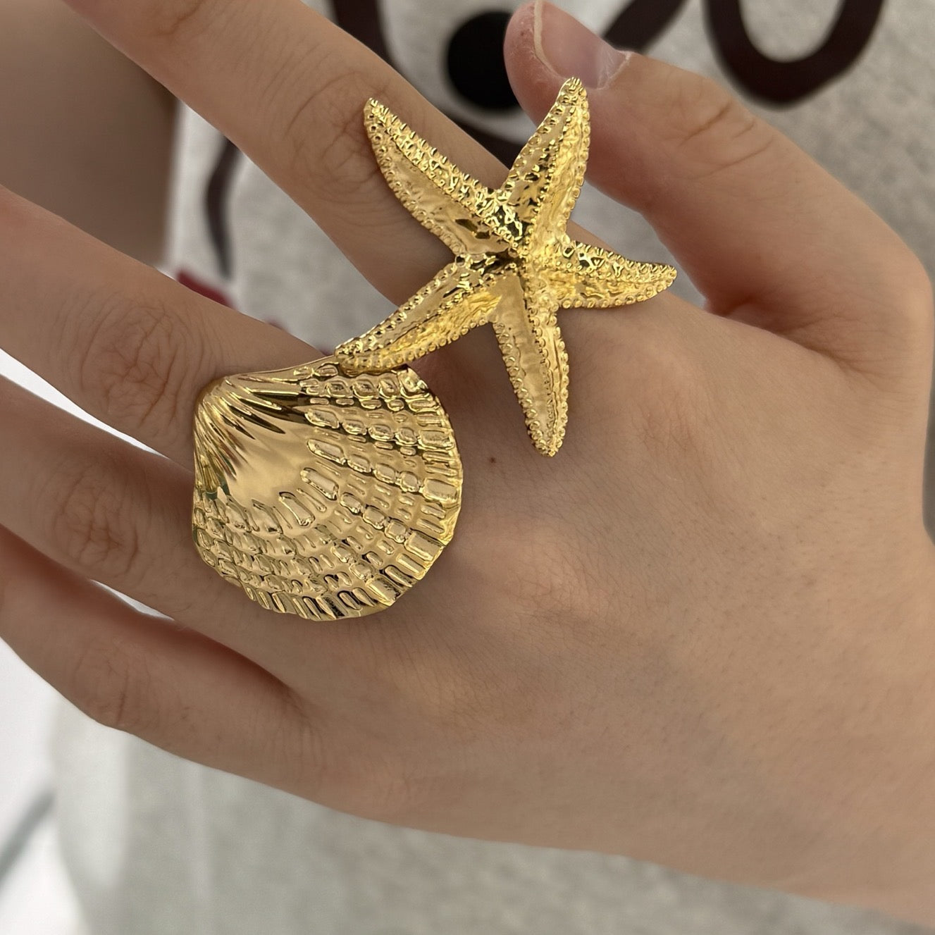 Big starfish and shell set