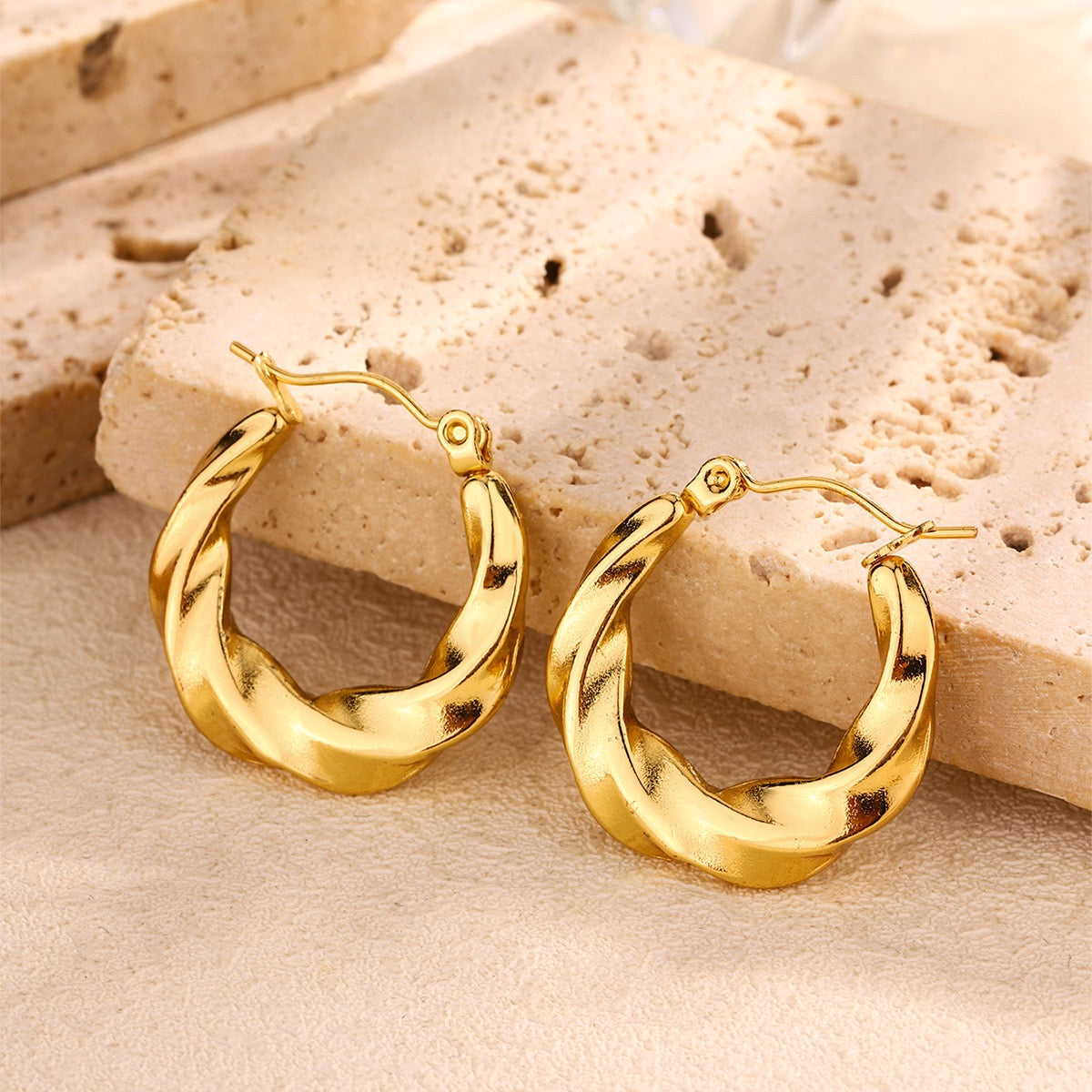 Classic twist hoops