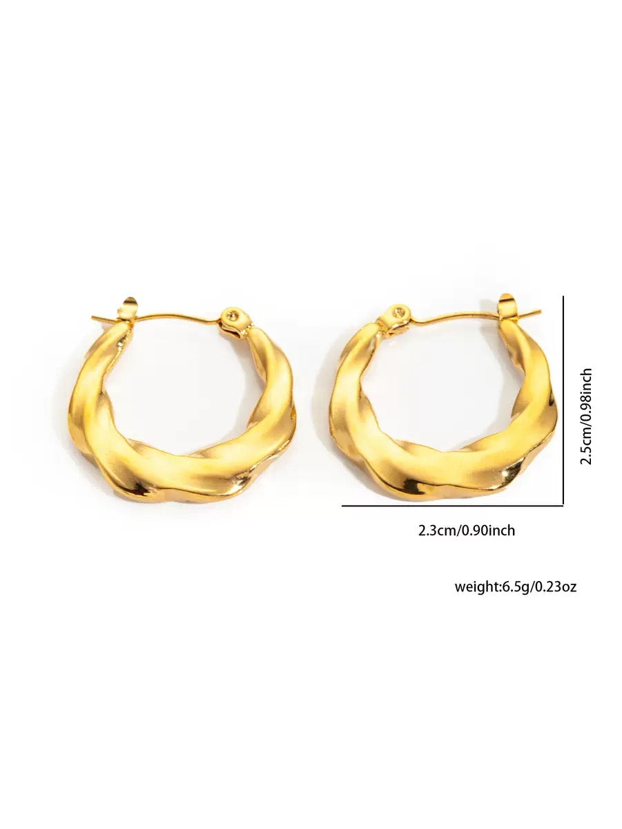Classic twist hoops