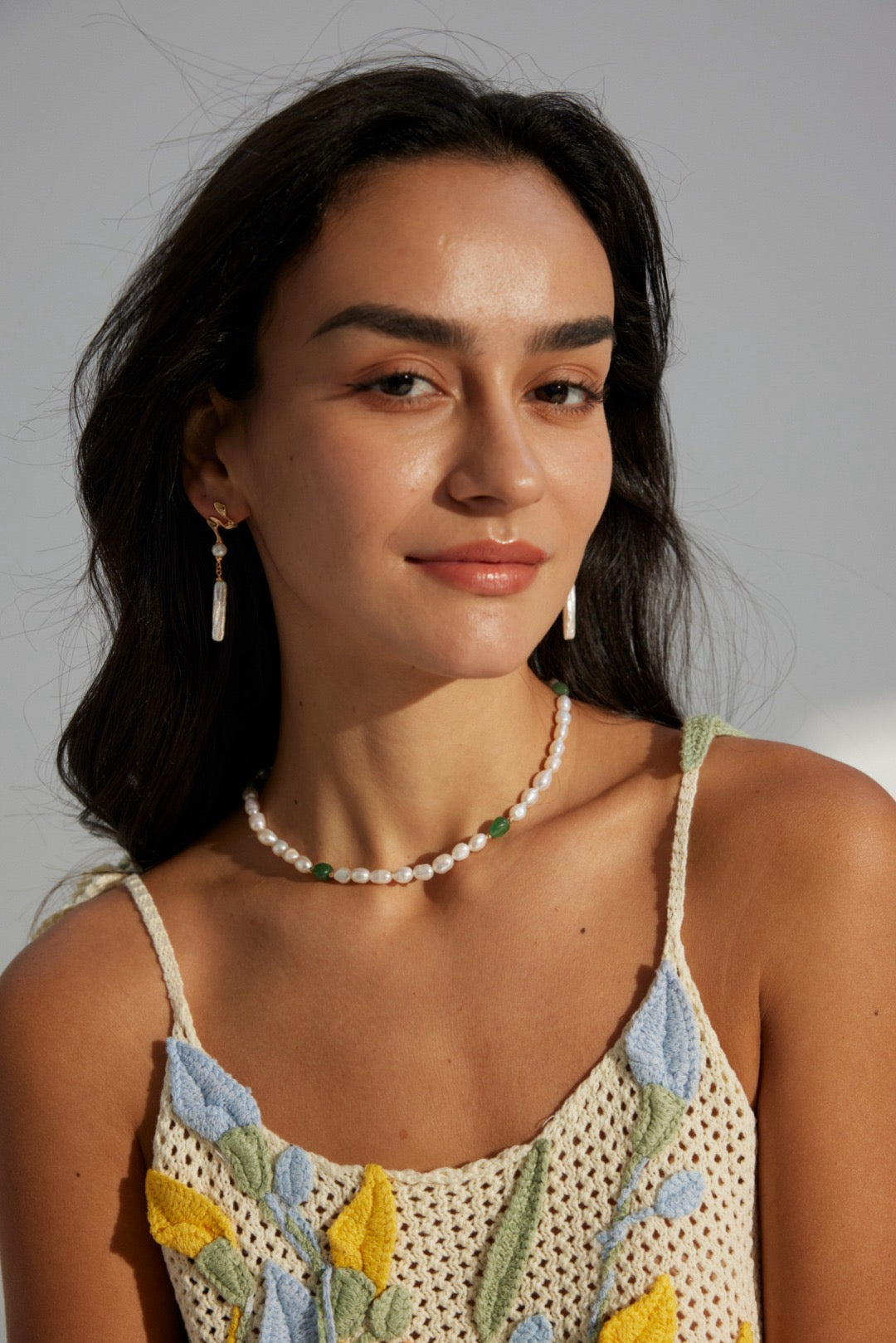 Calista Wave pearl earrings