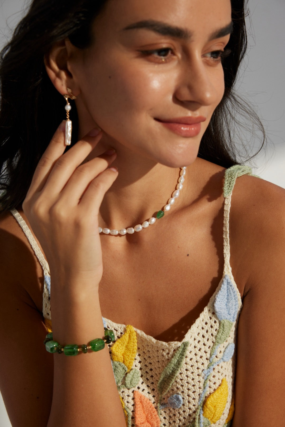 Calista Wave pearl earrings