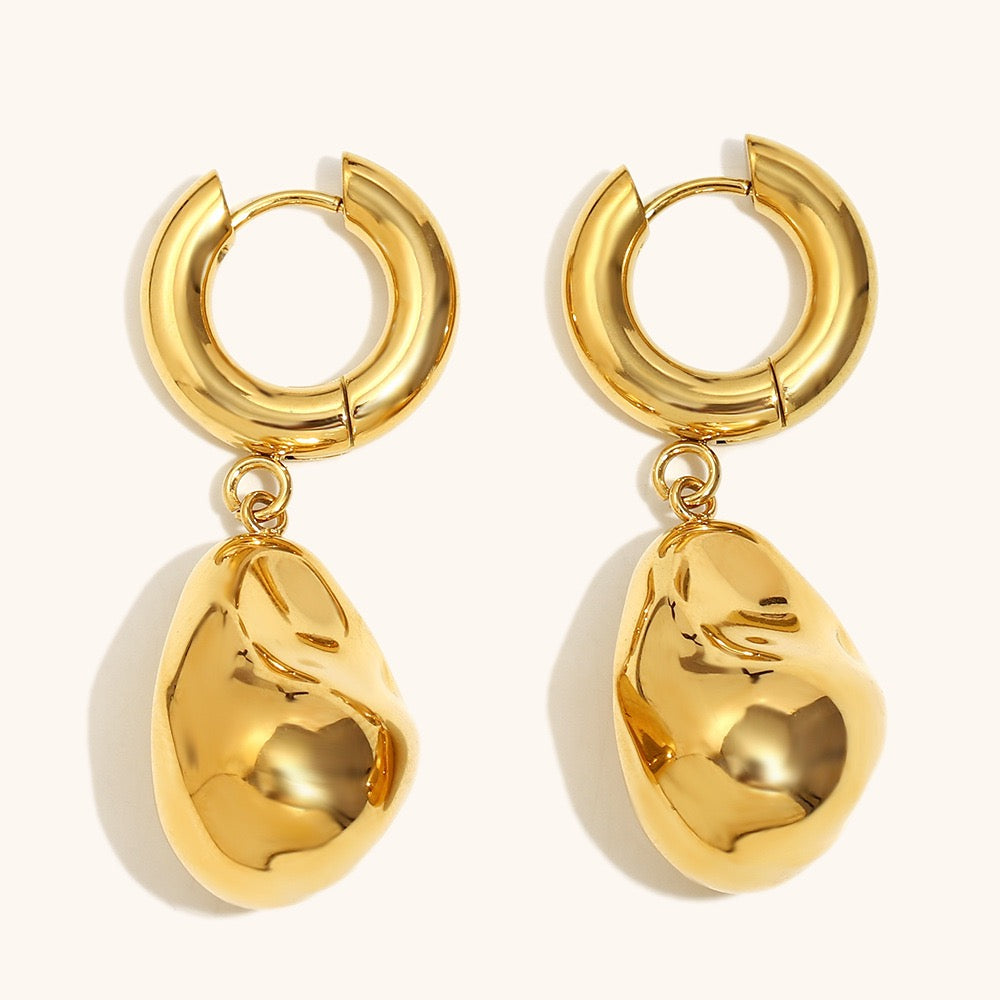 Golden beans earrings