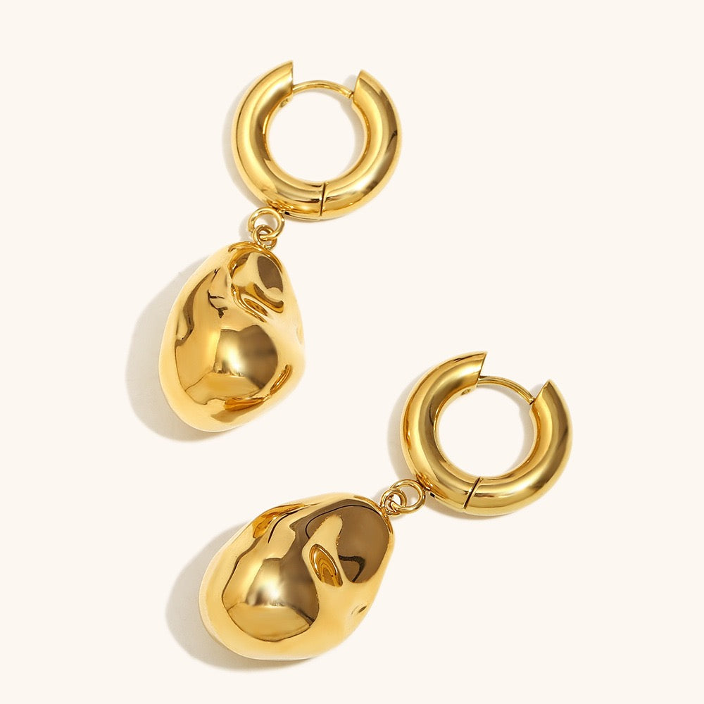 Golden beans earrings