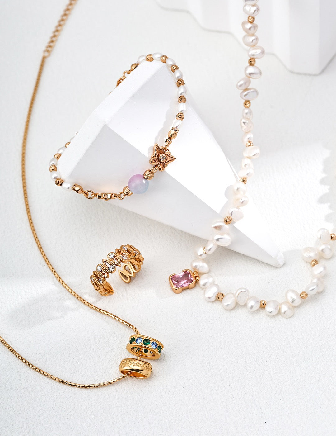 Pink stone pearl set