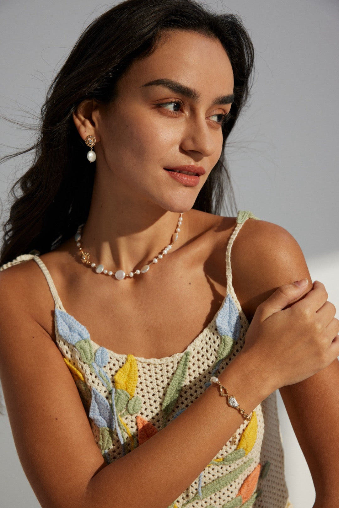 Marion Carved Pearl bracelet