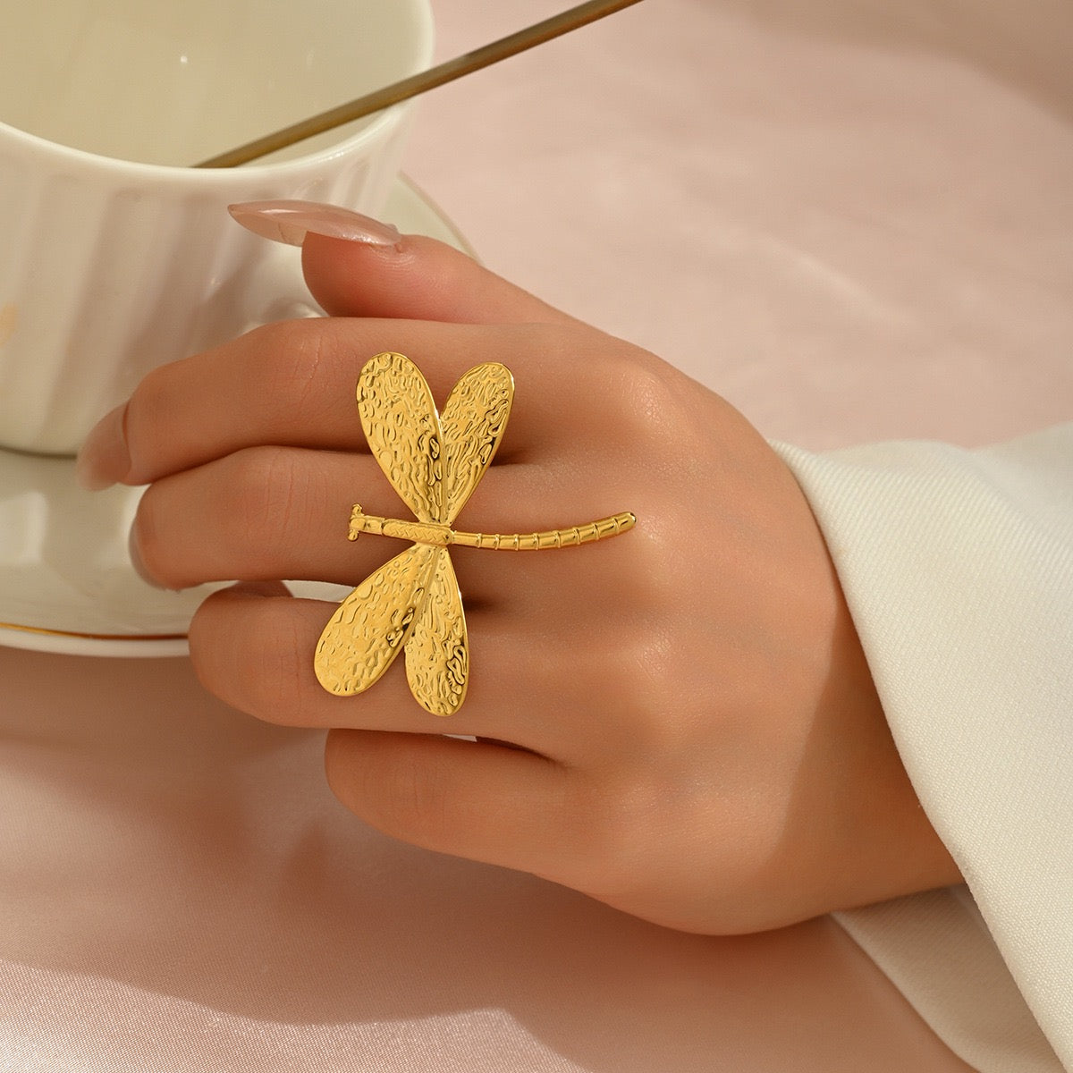 Dragonfly ring