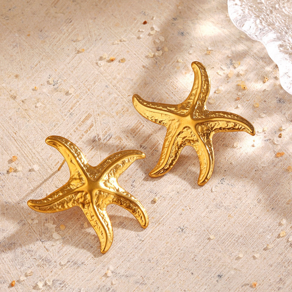 Dora starfish earrings
