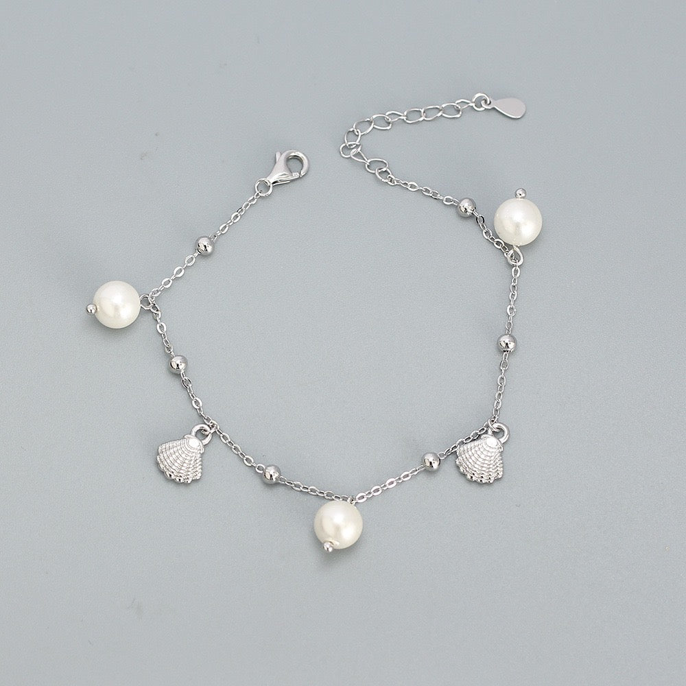 Sterling silver shell pearl bracelet