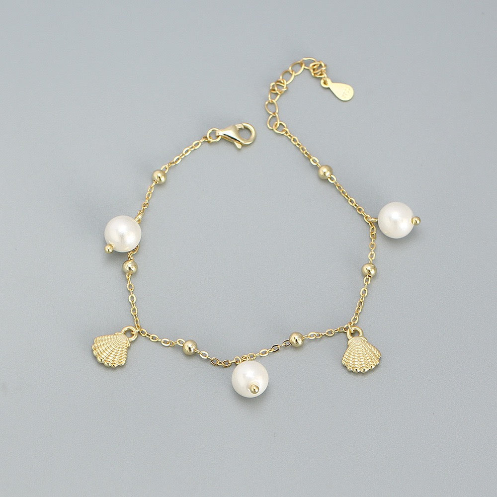 Sterling silver shell pearl bracelet