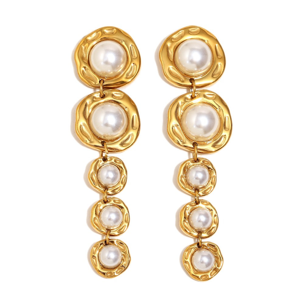 Andrey pearly earrings