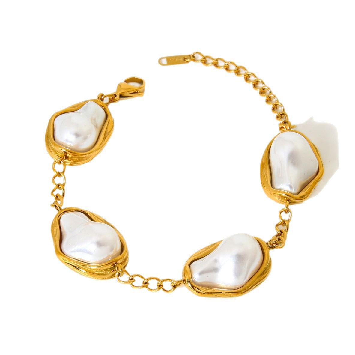 Statement pearly set