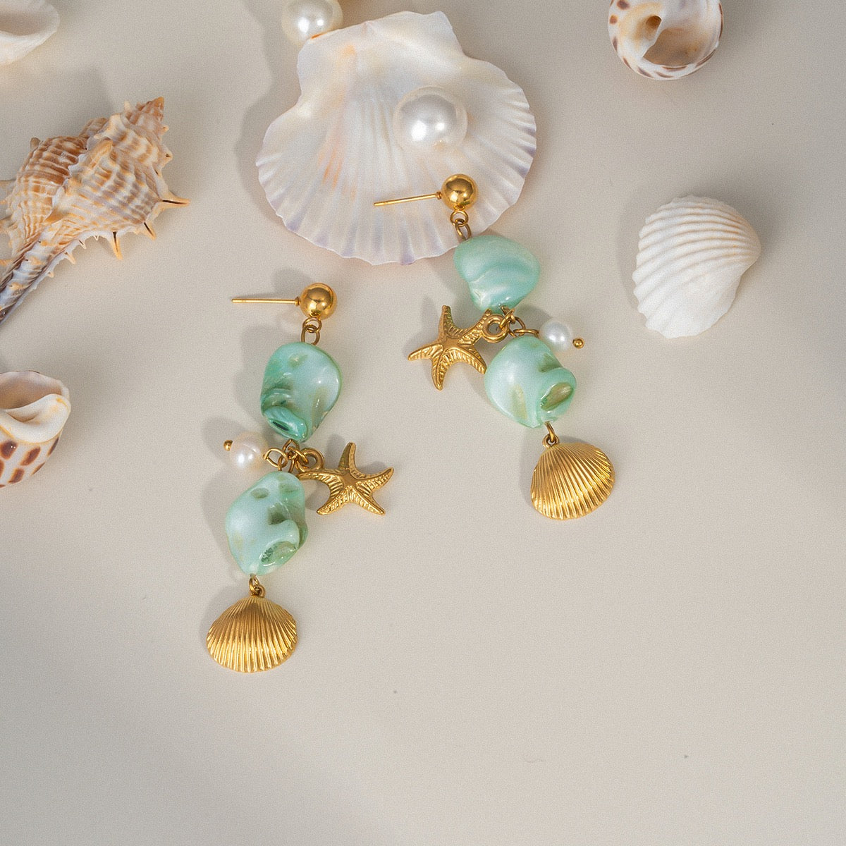 Natural Shell earrings