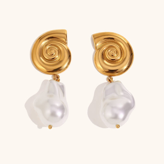 Swirl pearly earrings