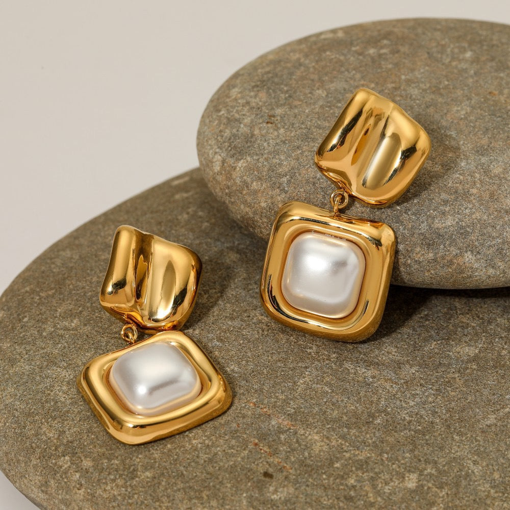 Golden nuggets earrings