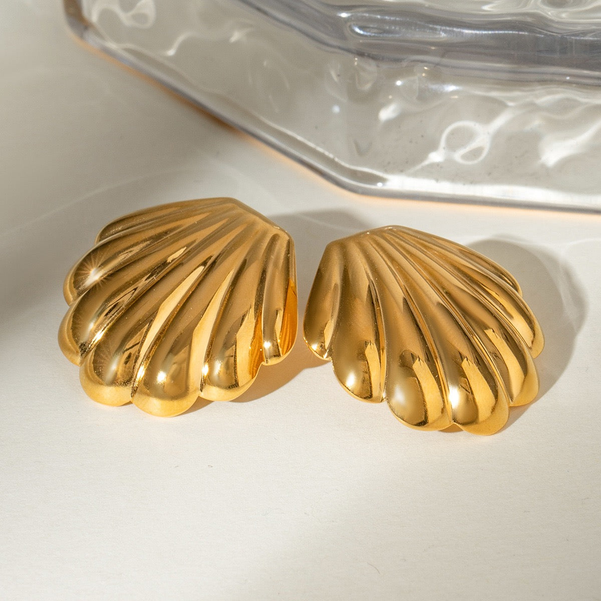 Sharon shell earrings
